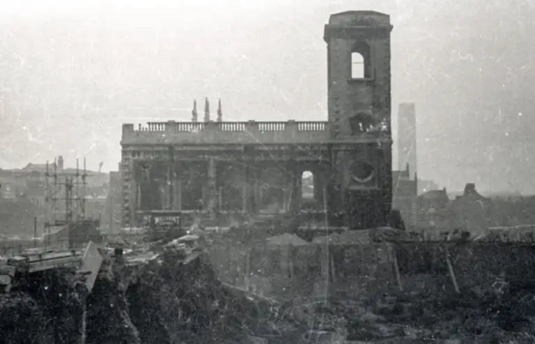 St Nicholas Cole Abbey and St Mary Somerset Church, London